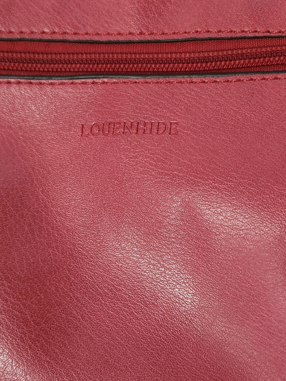 Louenhide Bermuda Handbag In Raspberry. - Picture 10 of 13